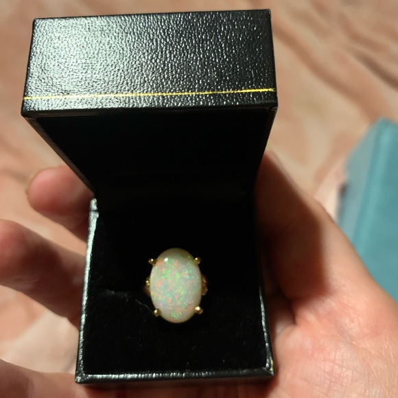 14k Opal Vintage ring Magificent Estate find. - Picture 4 of 11